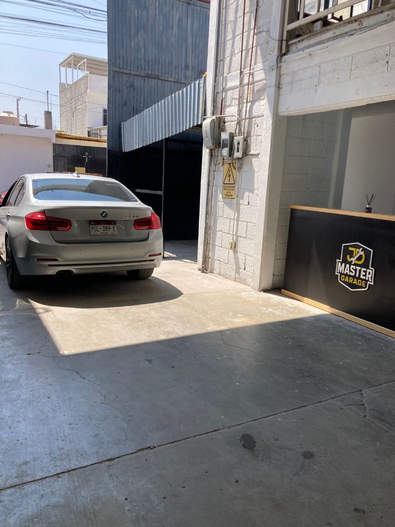 Instalaciones JD Master Garage